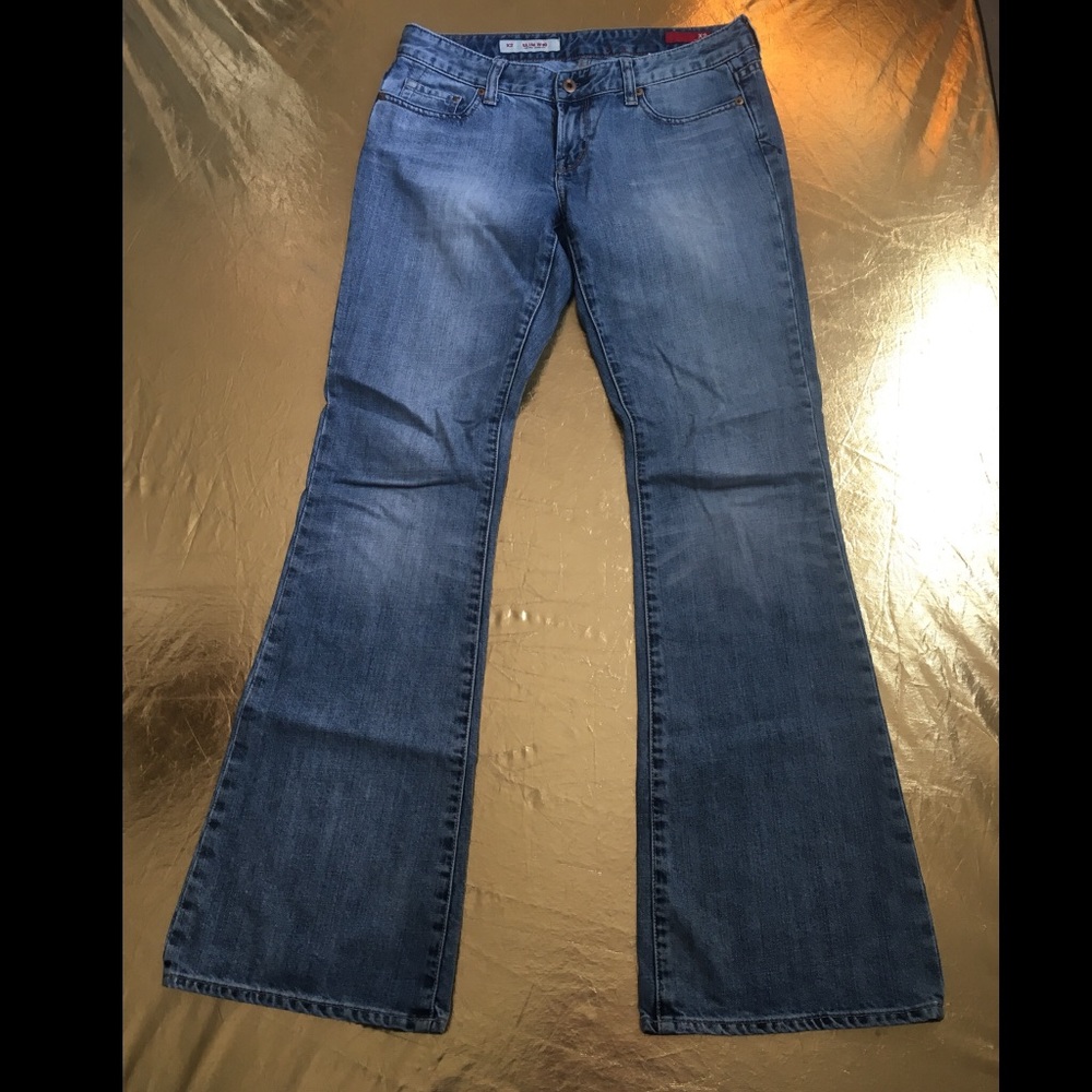 Express X2 size 6 LONG jeans